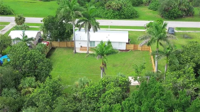 $299,900 | 213 West McKenzie Street, Punta Gorda, FL 33950