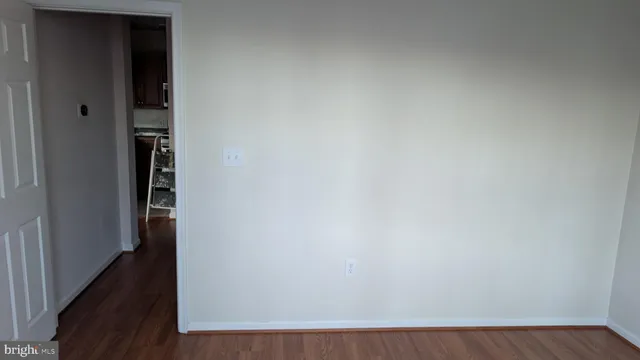 $2,700 | 12140 Garden Grove Circle, Unit 203, Fairfax, VA 22030