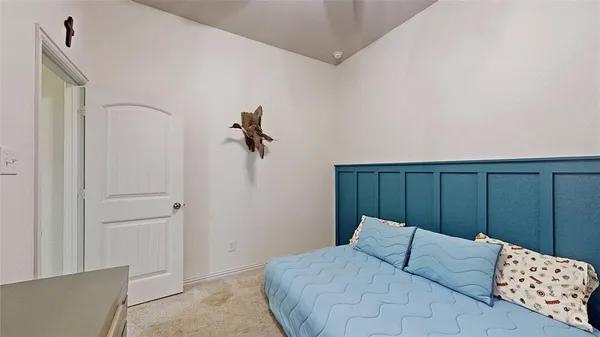 $435,000 | 421 Catherine Lane, Lantana, TX 76226