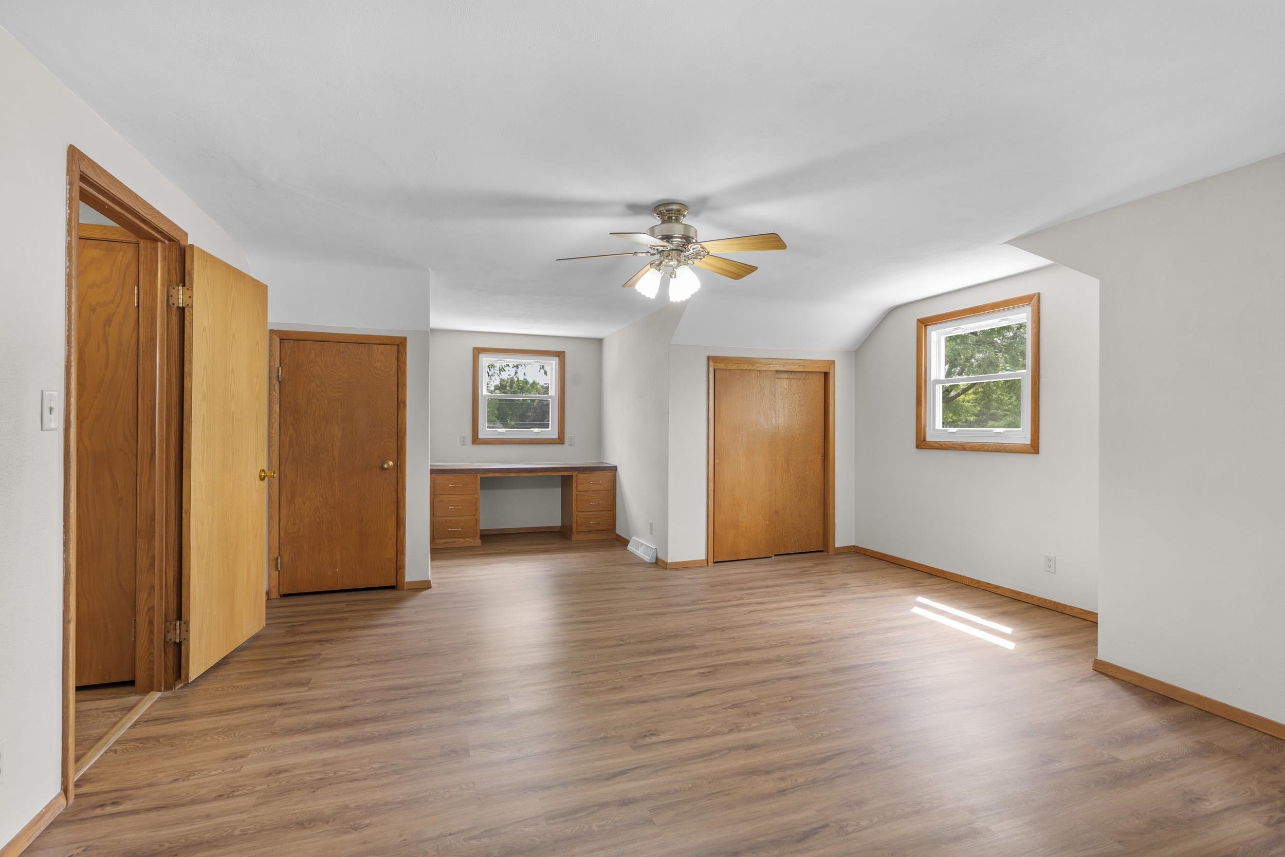 1136 West Roberts Avenue Appleton, WI 54914 - Photo 26 of 58