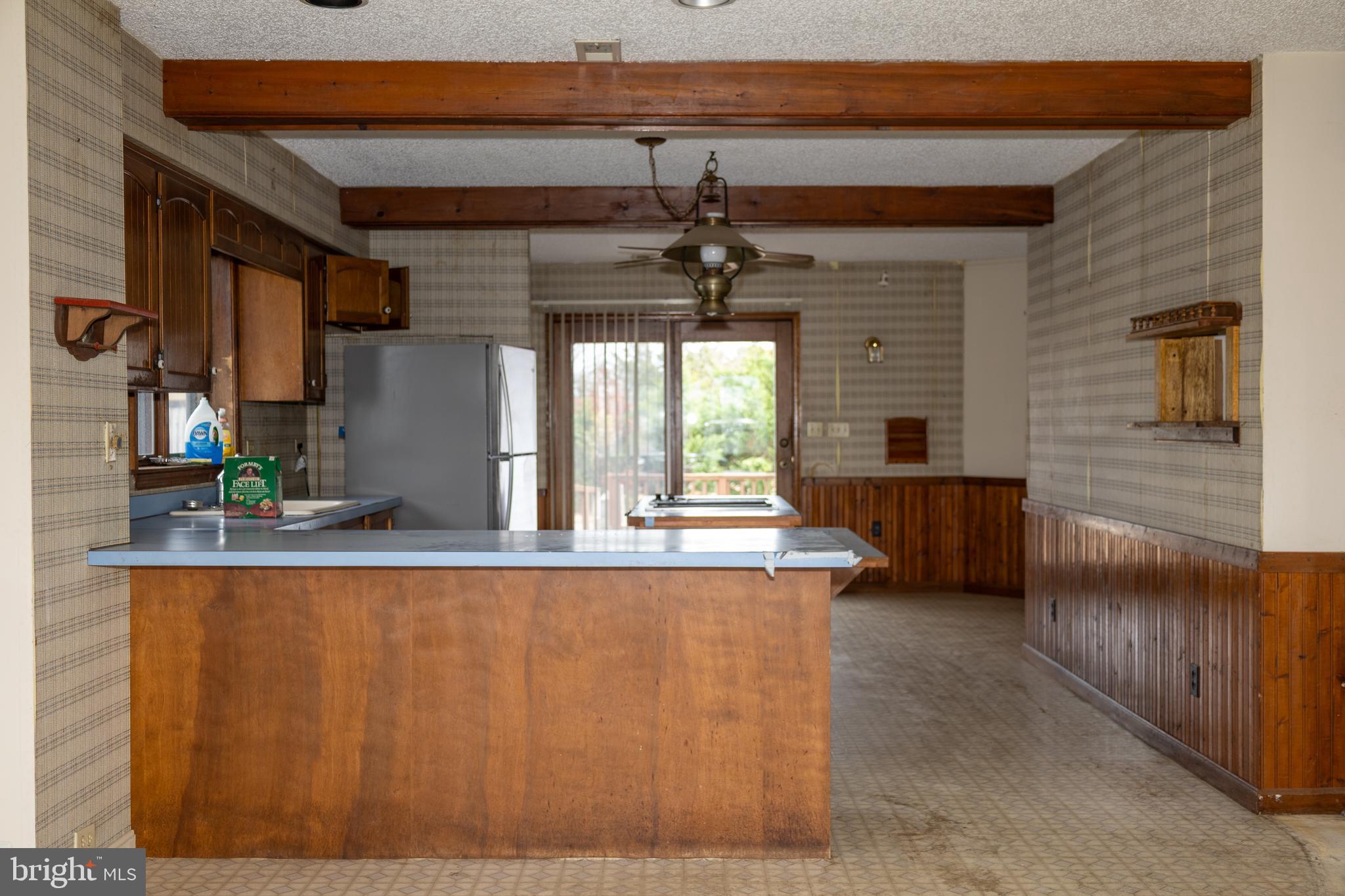 4404 South Bowers Road Milford, DE 19963 - Photo 20 of 53 a view of a living room and entry way