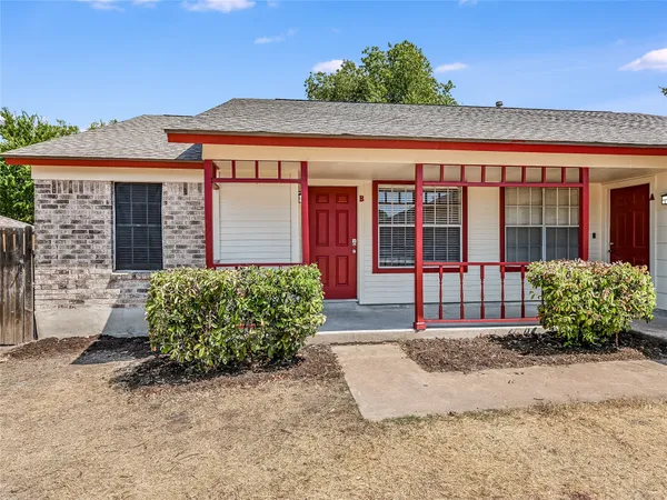 $1,495 | 1916 Gracy Farms Lane, Unit B, Austin, TX 78758