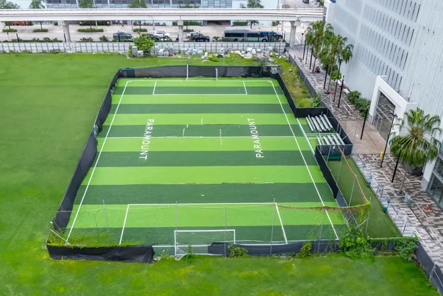 $9,899 | 851 Northeast 1st Avenue, Unit 3512, Miami, FL 33132