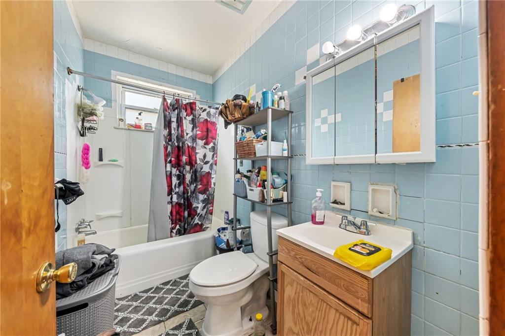 801 8th Street McKees Rocks, PA 15136 - Photo 23 of 29