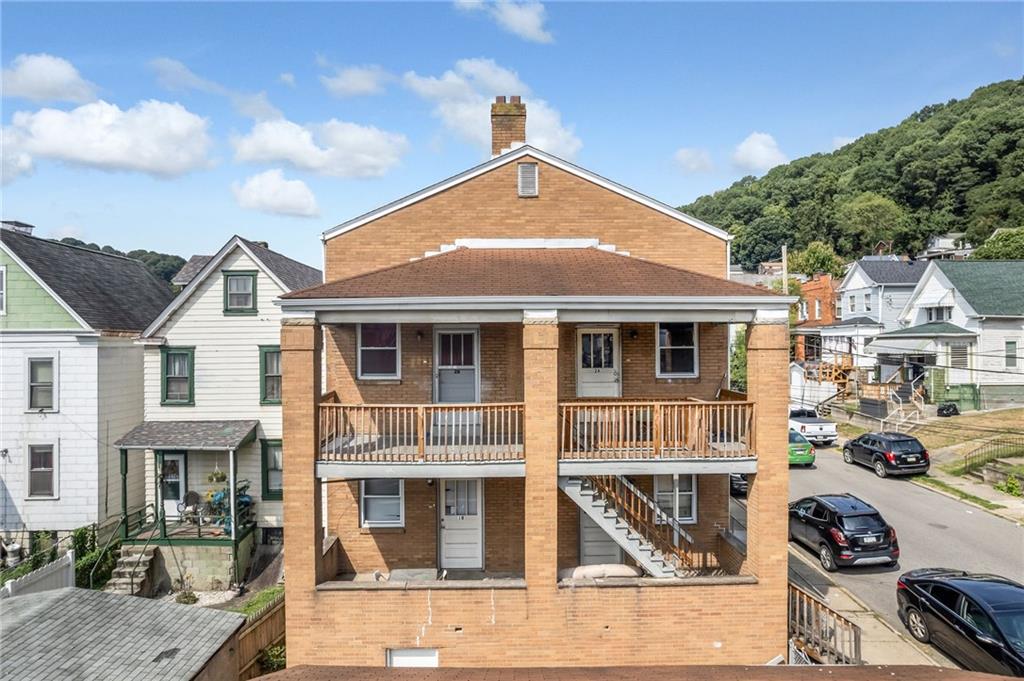 801 8th Street McKees Rocks, PA 15136 - Photo 4 of 29