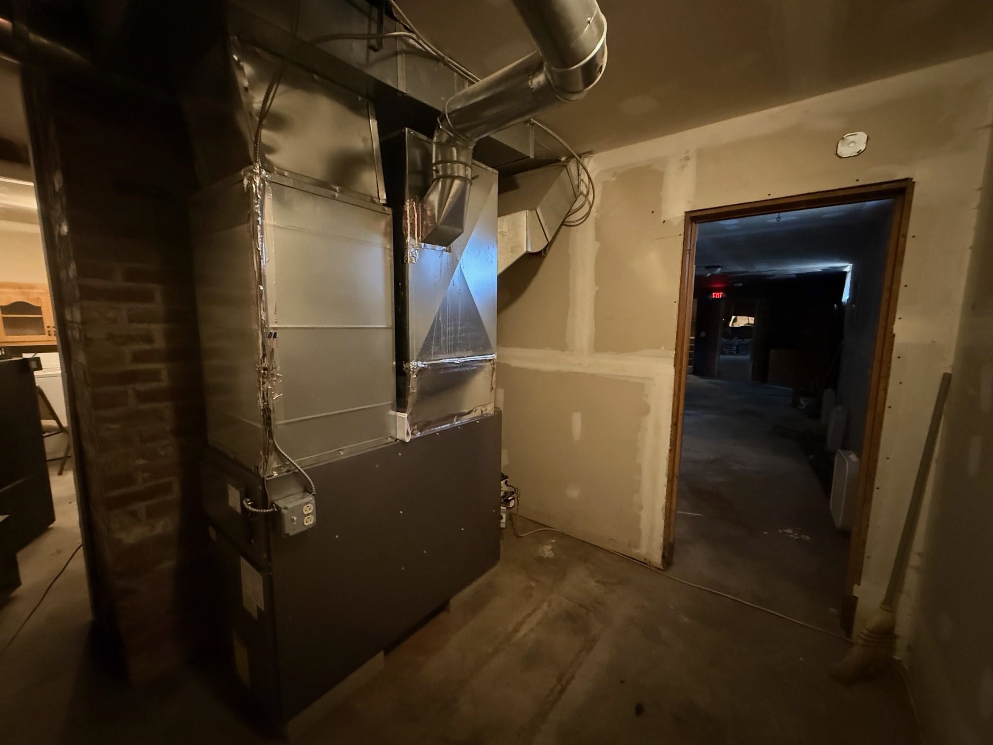 5755 Highway 5 Weathersfield, VT 05089 - Photo 40 of 44