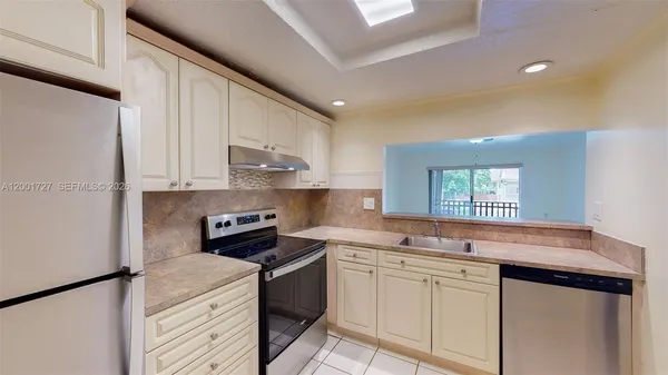$299,000 | 11207 Southwest 88th Street, Unit 217A, Miami, FL 33176