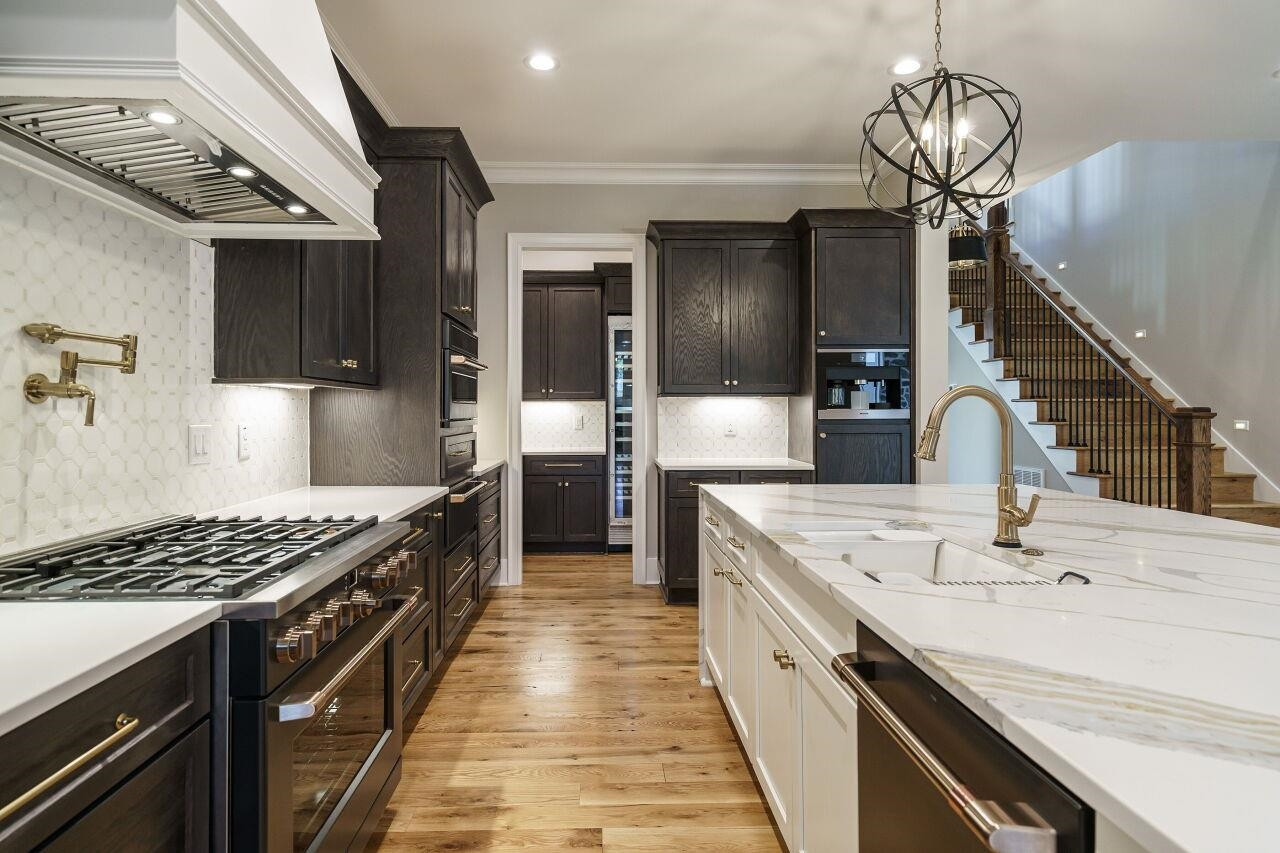 404 East Whitaker Mill Road Raleigh, NC 27608 - Photo 7 of 63 Photo 7