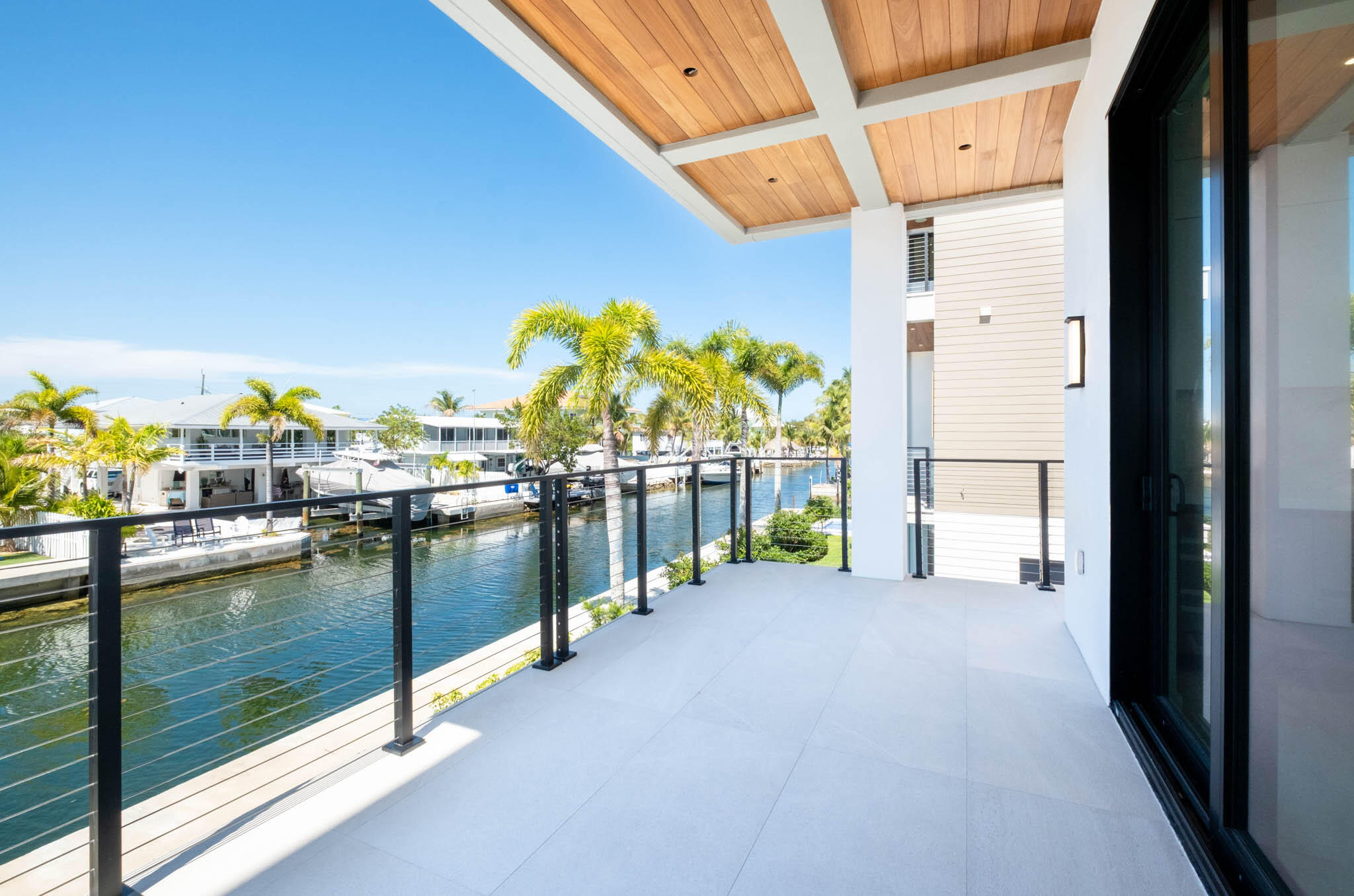 301 Buttonwood Circle, Unit A Key Largo, FL 33037 - Photo 46 of 65 Porch