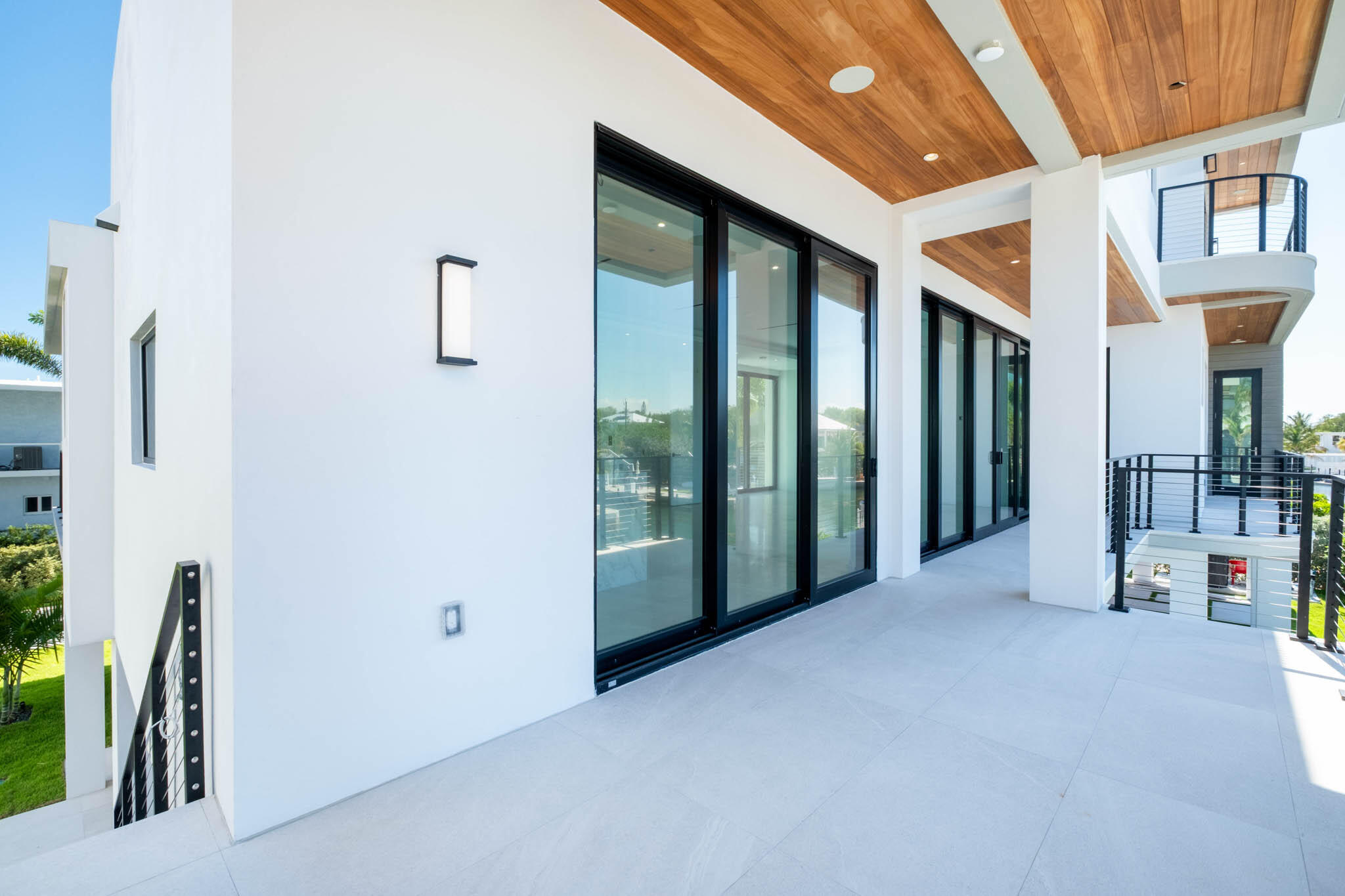 301 Buttonwood Circle, Unit A Key Largo, FL 33037 - Photo 47 of 65 Porch