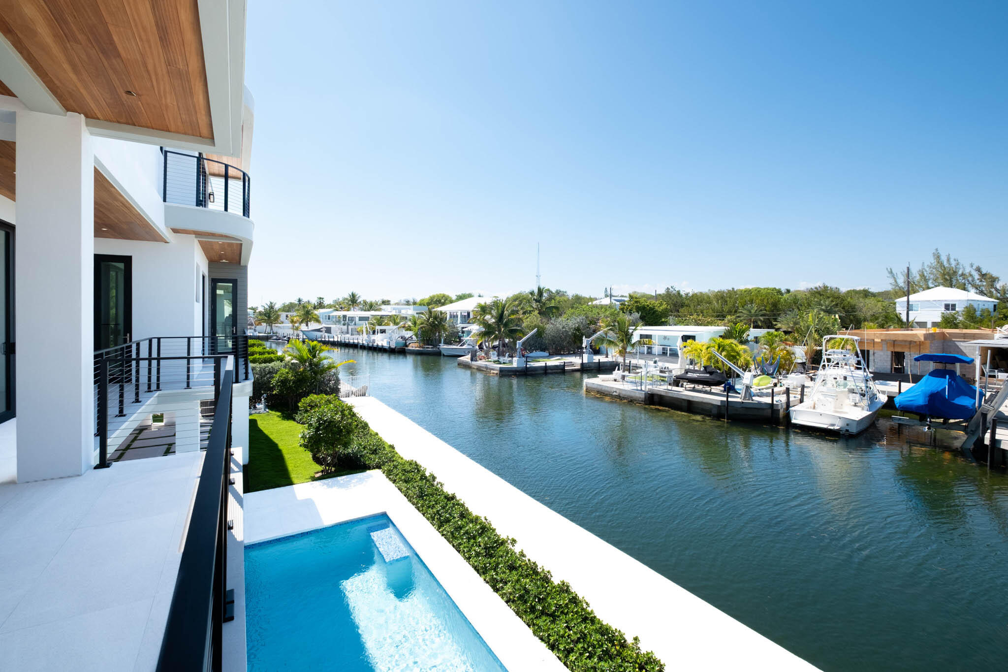 301 Buttonwood Circle, Unit A Key Largo, FL 33037 - Photo 48 of 65 Canal View