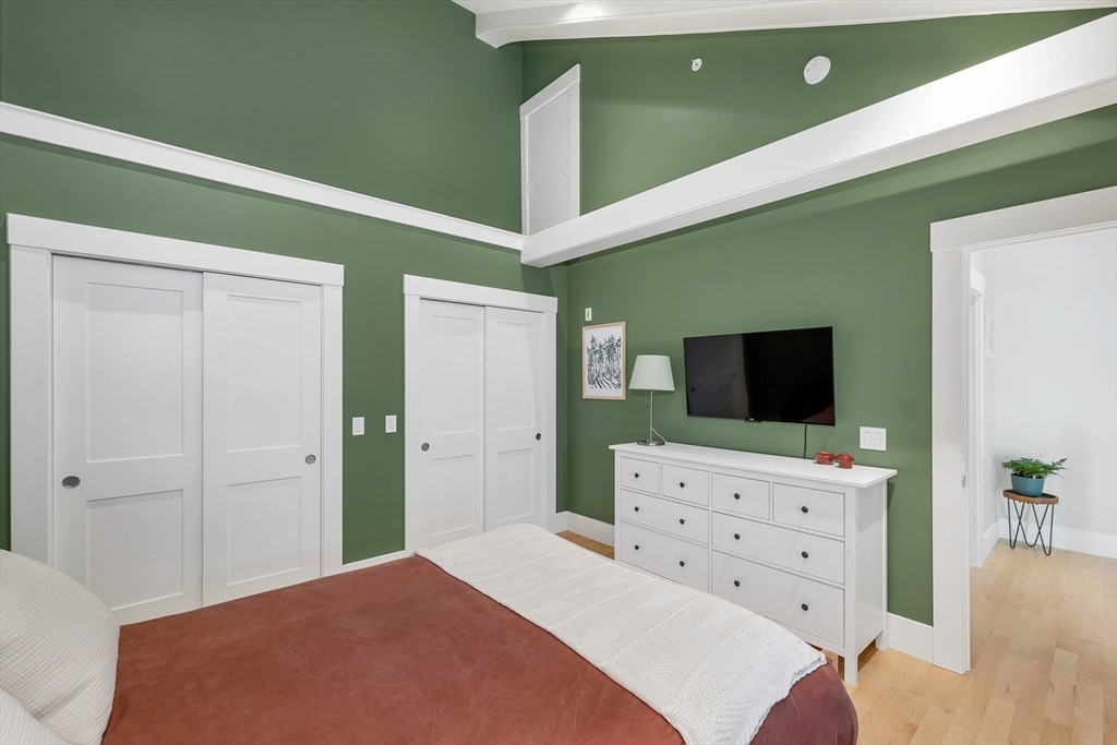 142 Main Street, Unit 2 Amesbury, MA 01913 - Photo 23 of 40