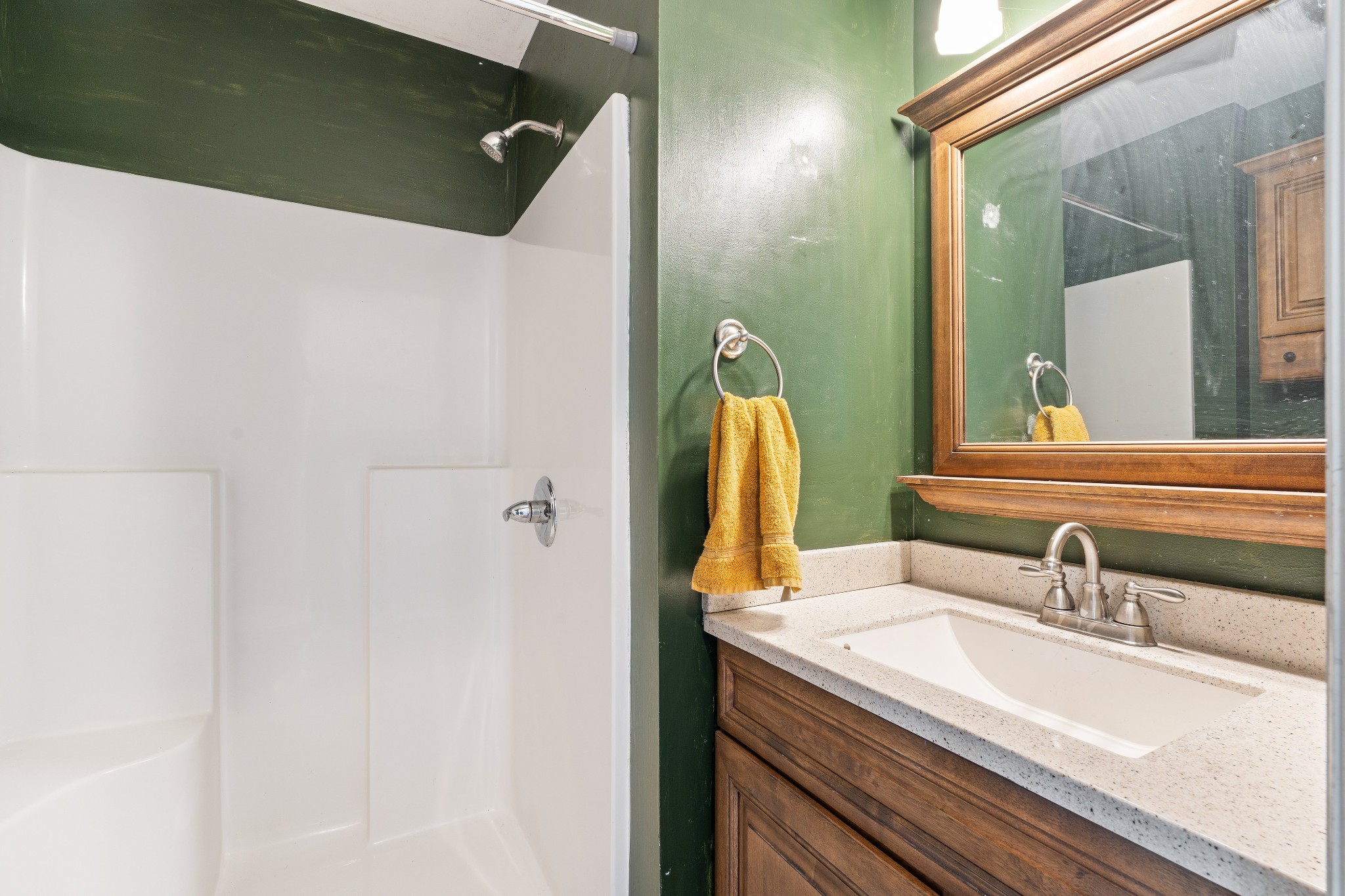 330 John Shaw Road Lewisburg, TN 37091 - Photo 24 of 41 a bathroom with a sink and a mirror
