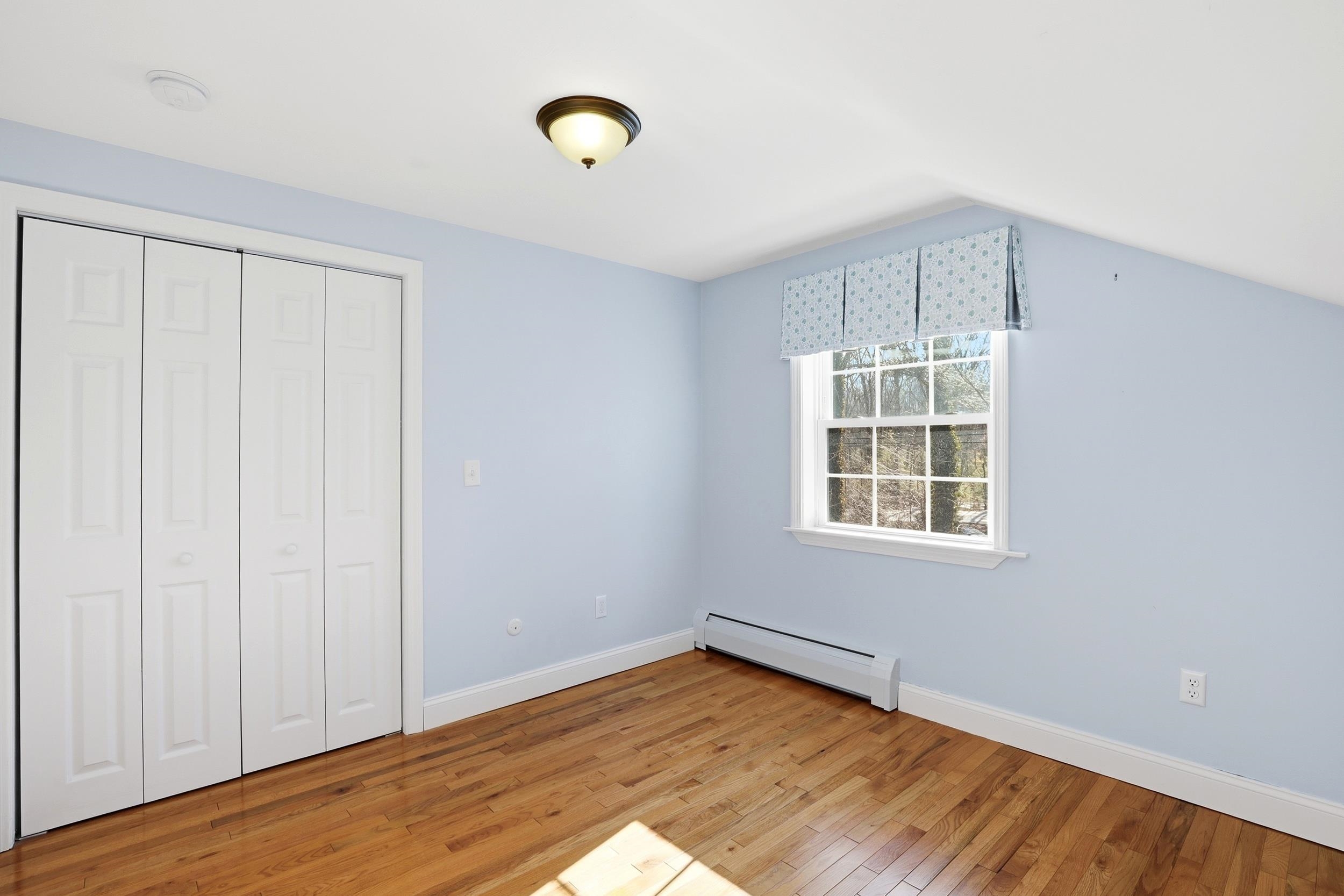 589 Tolend Road Dover, NH 03820 - Photo 15 of 35