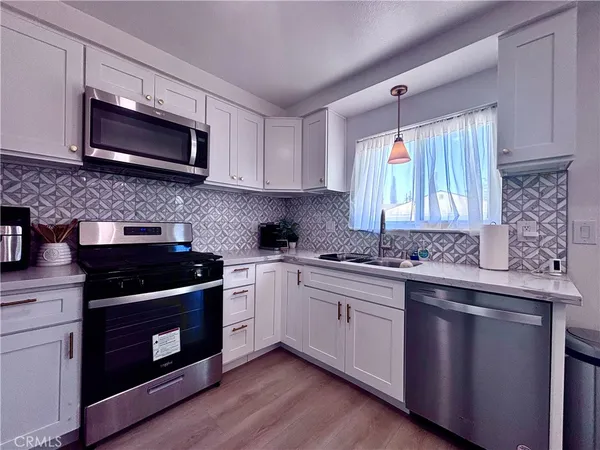 $640,000 | 2969 Crestwood Place, Riverside, CA 92503
