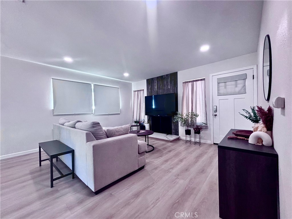 2969 Crestwood Place Riverside, CA 92503 - Photo 8 of 18