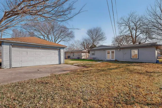 $1,700 | 2321 Blyth Drive, Dallas, TX 75228