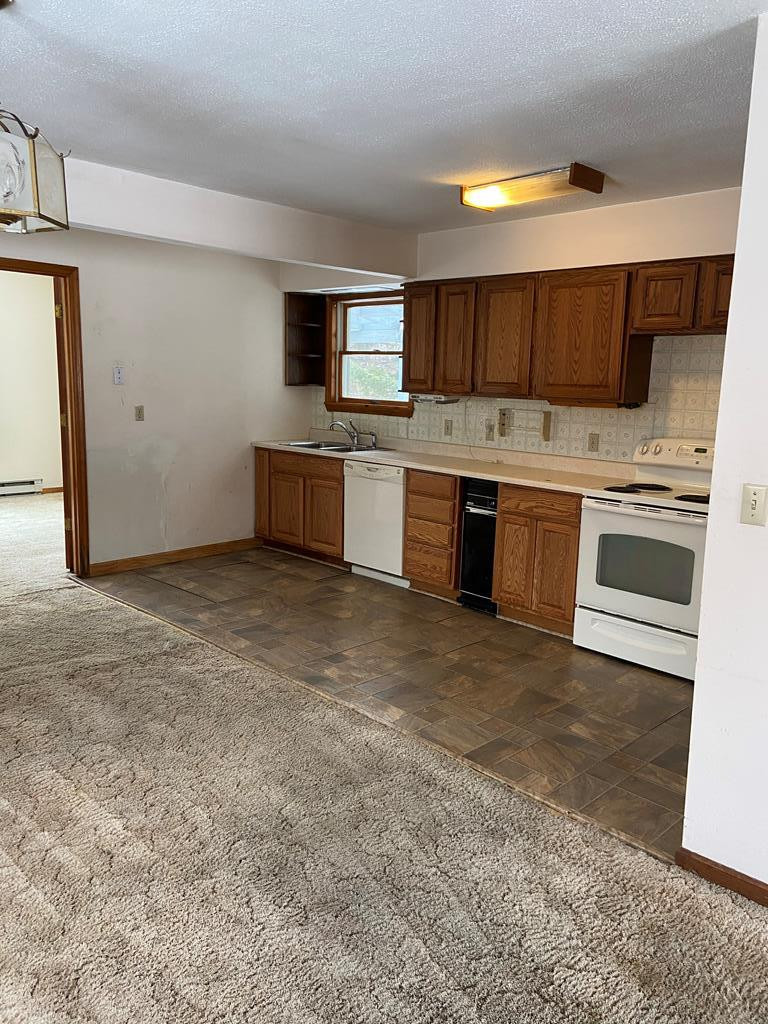 247 Allen Road Plattsburgh, NY 12901 - Photo 2 of 9 Gallery Image 2