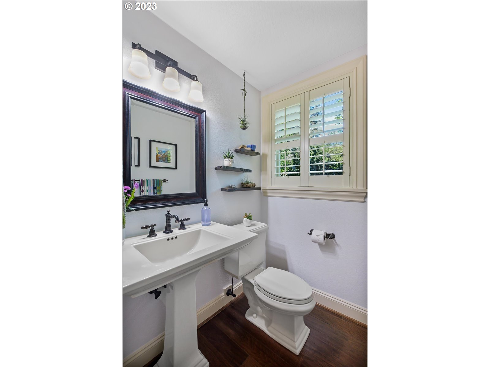 17269 Bryant Road Lake Oswego, OR 97035 - Photo 6 of 48 Gallery Image 6