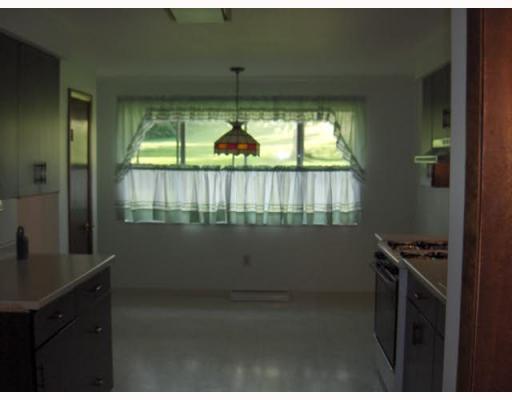 210 Cherry Valley Road McDonald, PA 15057 - Photo 12 of 15 Kitchen.