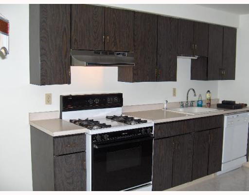 210 Cherry Valley Road McDonald, PA 15057 - Photo 7 of 15 Kitchen.