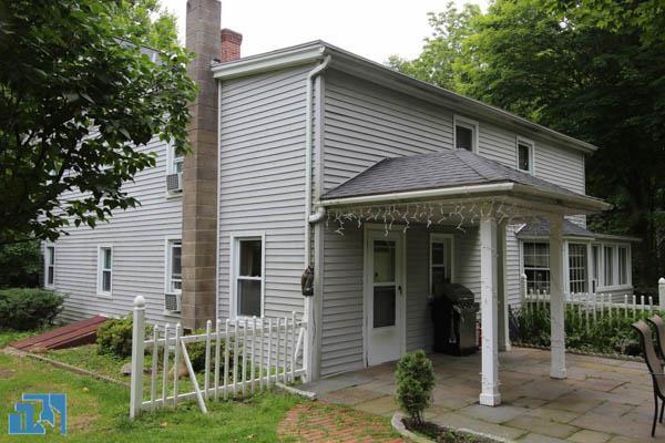 86 East Pembroke Road Danbury, CT 06811 - Photo 1 of 1