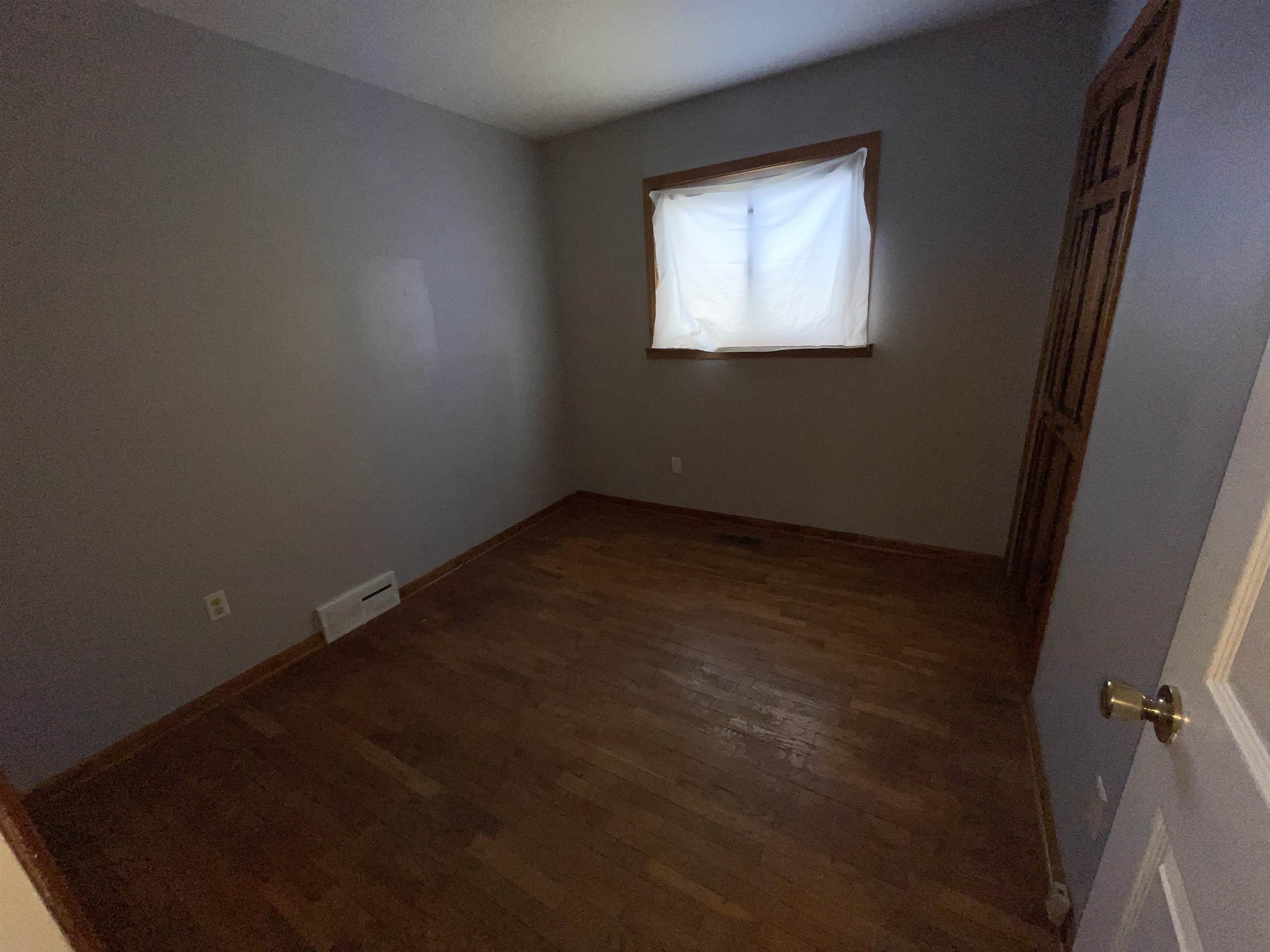 4125 Pengelly Road Flint, MI 48507 - Photo 5 of 10