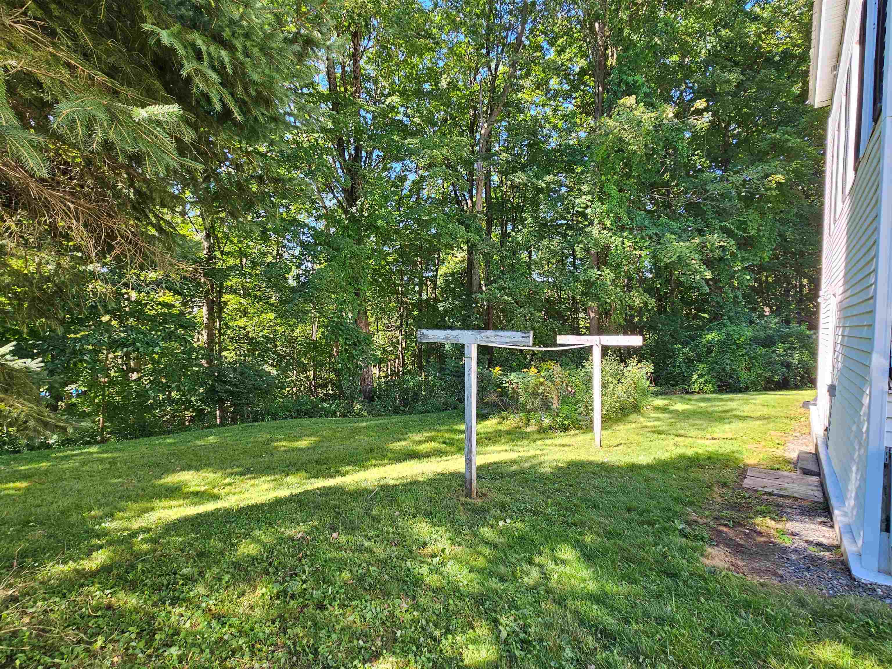 41 Streeter Hill Road Chesterfield, NH 03466 - Photo 11 of 43 Gallery Image 11