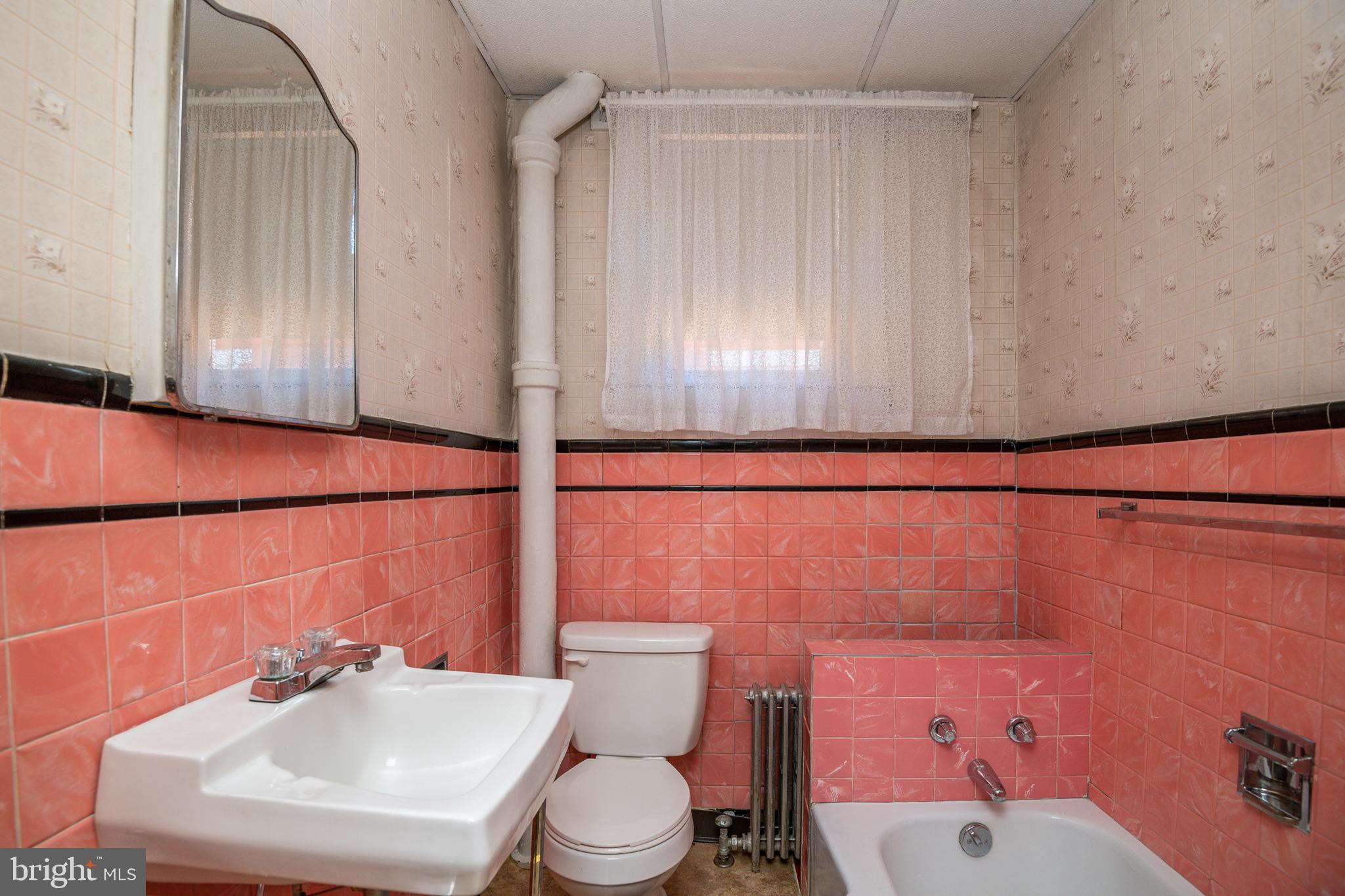 943 Spruce Street Reading, PA 19602 - Photo 16 of 22