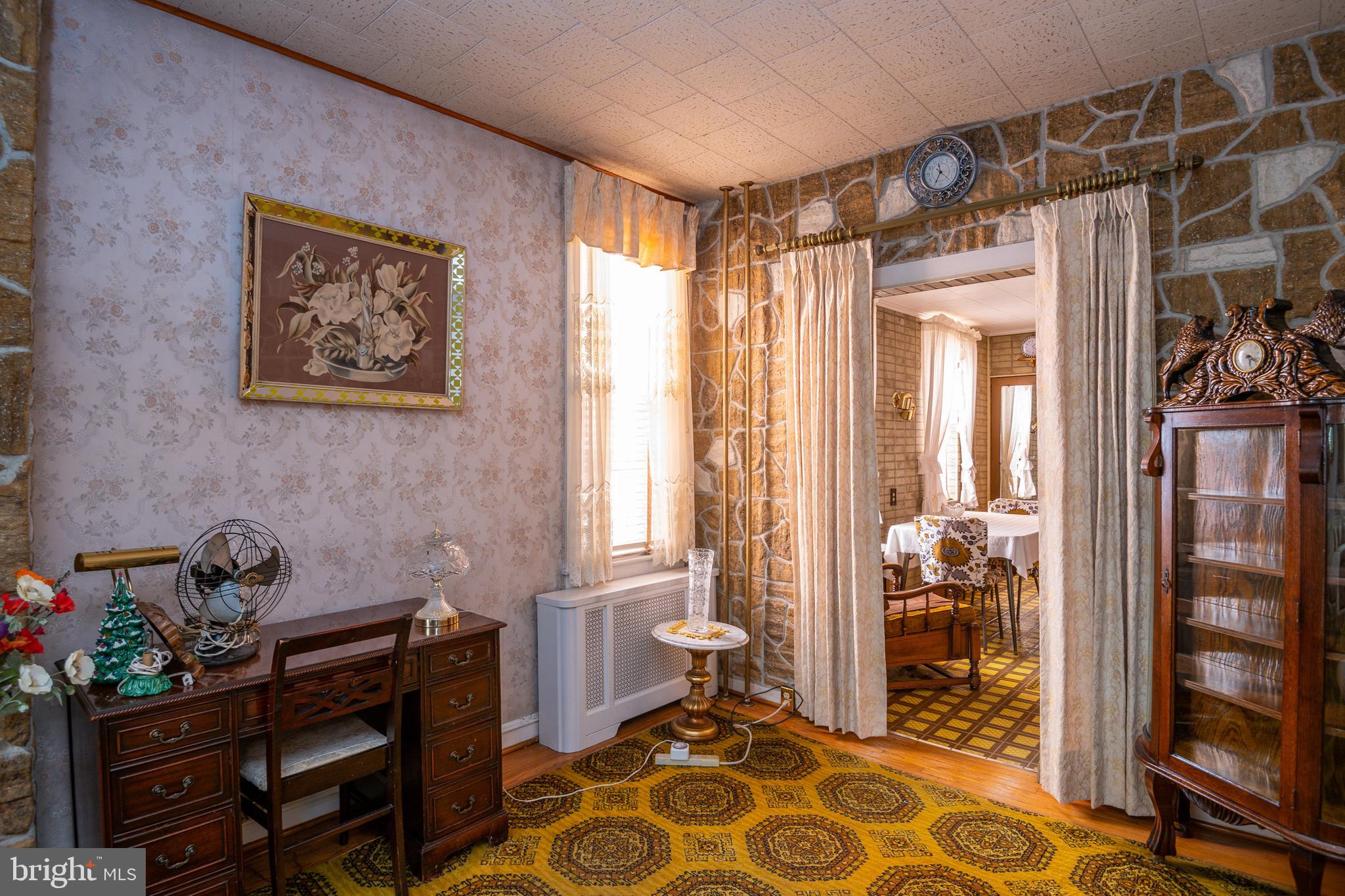 943 Spruce Street Reading, PA 19602 - Photo 5 of 22