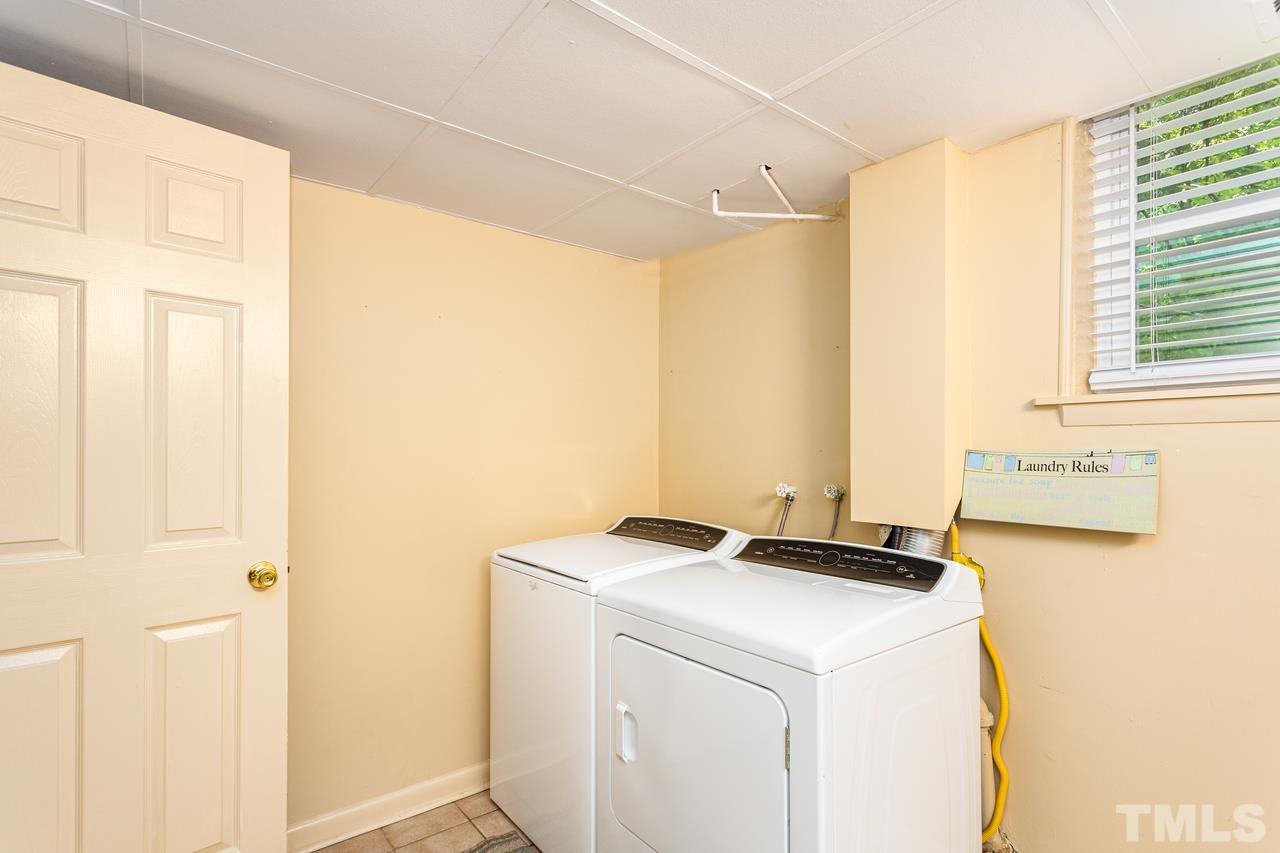 1301 Ashburton Road Raleigh, NC 27606 - Photo 15 of 22