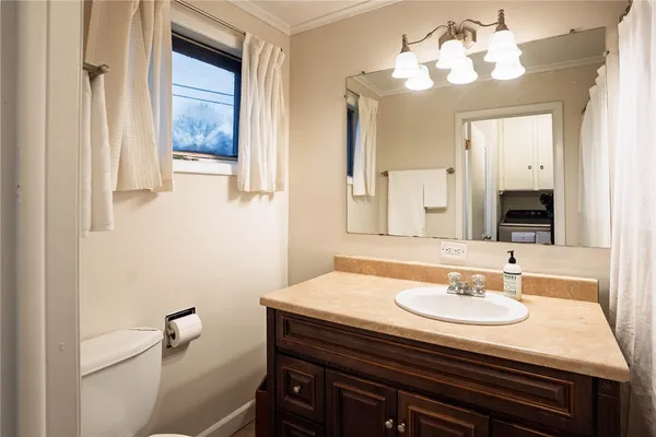 $250,000 | 2446 Browncroft Boulevard, Penfield, NY 14625