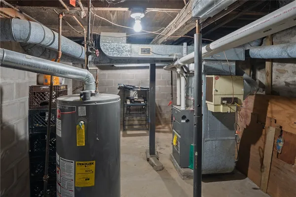 $250,000 | 2446 Browncroft Boulevard, Penfield, NY 14625