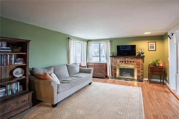 $250,000 | 2446 Browncroft Boulevard, Penfield, NY 14625