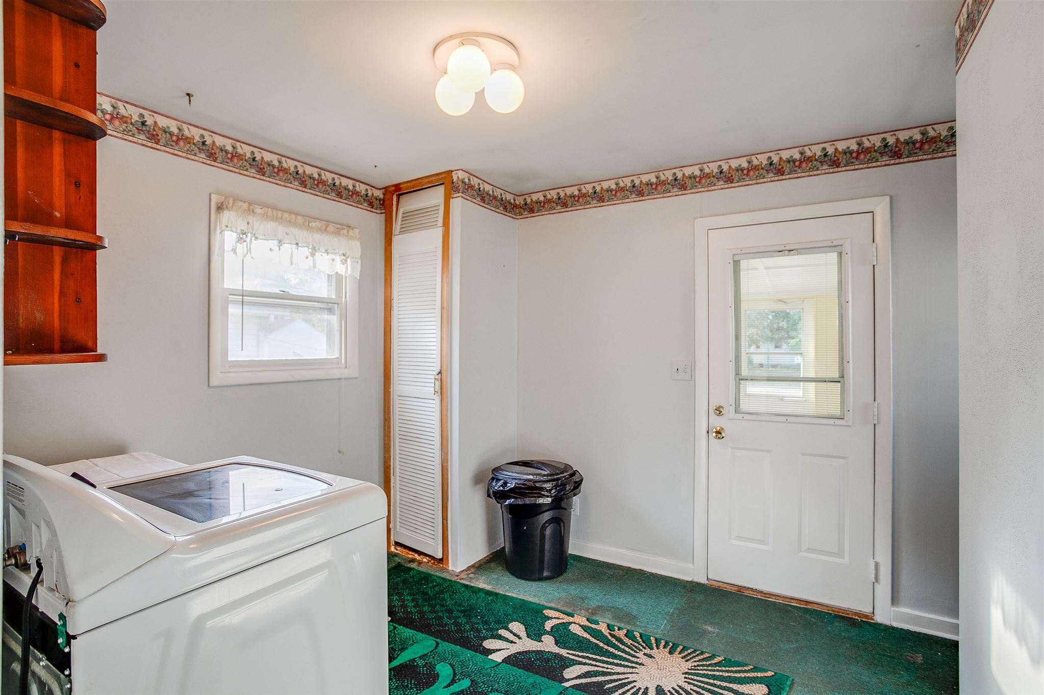 2018 Bertrand Street South Bend, IN 46628 - Photo 11 of 24 Gallery Image 11