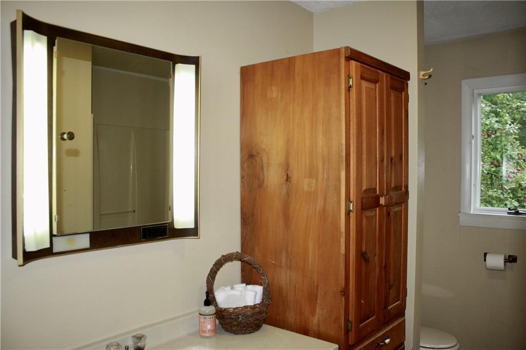 180 Verrill Road Pownal, ME 04069 - Photo 13 of 22 Photo