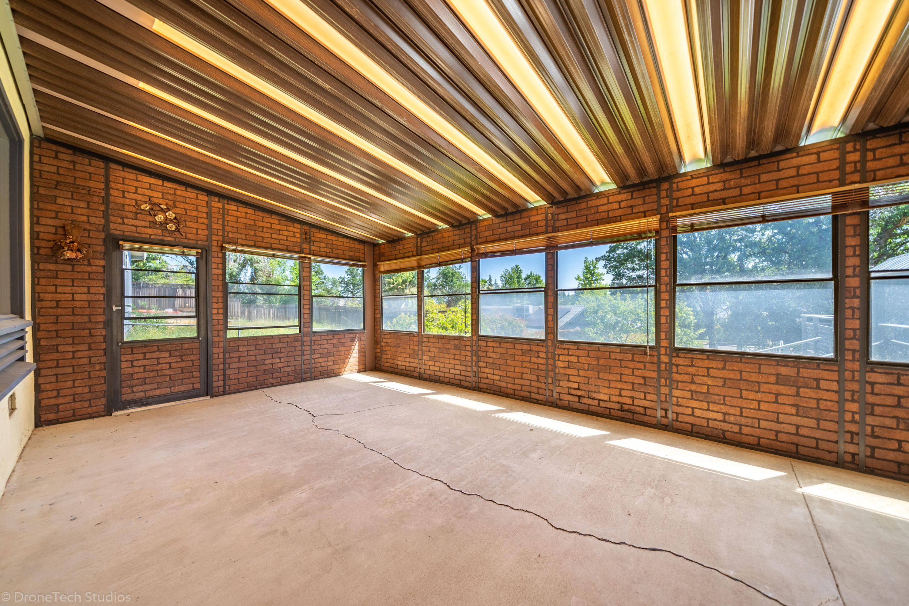 1703 Ridge Drive Redding, CA 96001 - Photo 26 of 49 1703 Ridge Dr-26