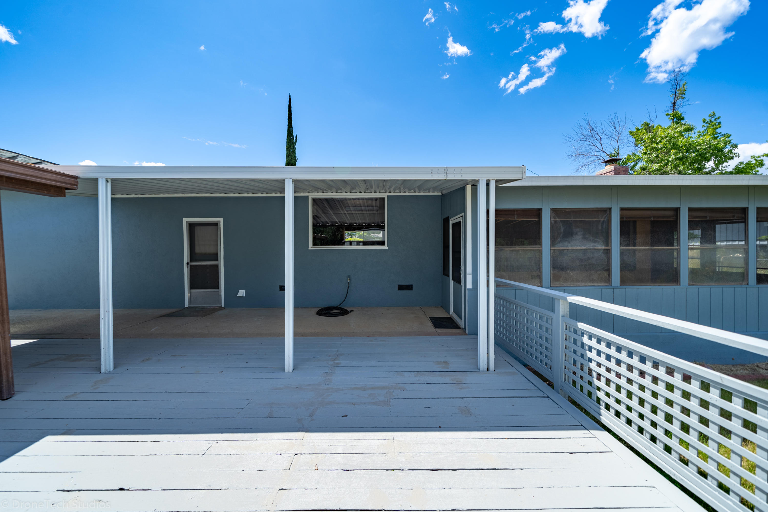 1703 Ridge Drive Redding, CA 96001 - Photo 31 of 49 1703 Ridge Dr-31