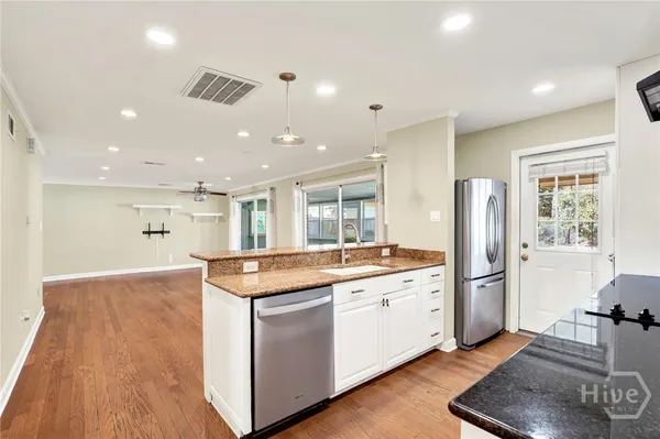 $455,000 | 102 Jacquelyn Drive, Savannah, GA 31406