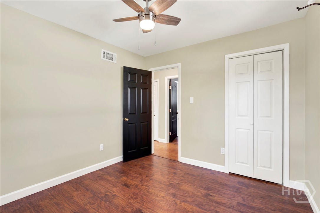 102 Jacquelyn Drive Savannah, GA 31406 - Photo 21 of 40 Guest Bedroom