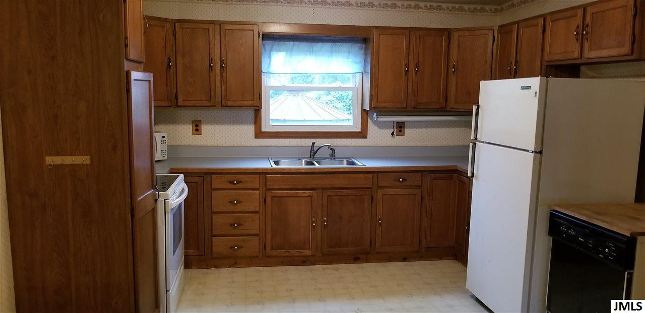 5500 Banner Road Jackson, MI 49201 - Photo 3 of 22 Photo 3