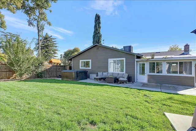 $579,000 | 2255 El Manto Drive, Rancho Cordova, CA 95670