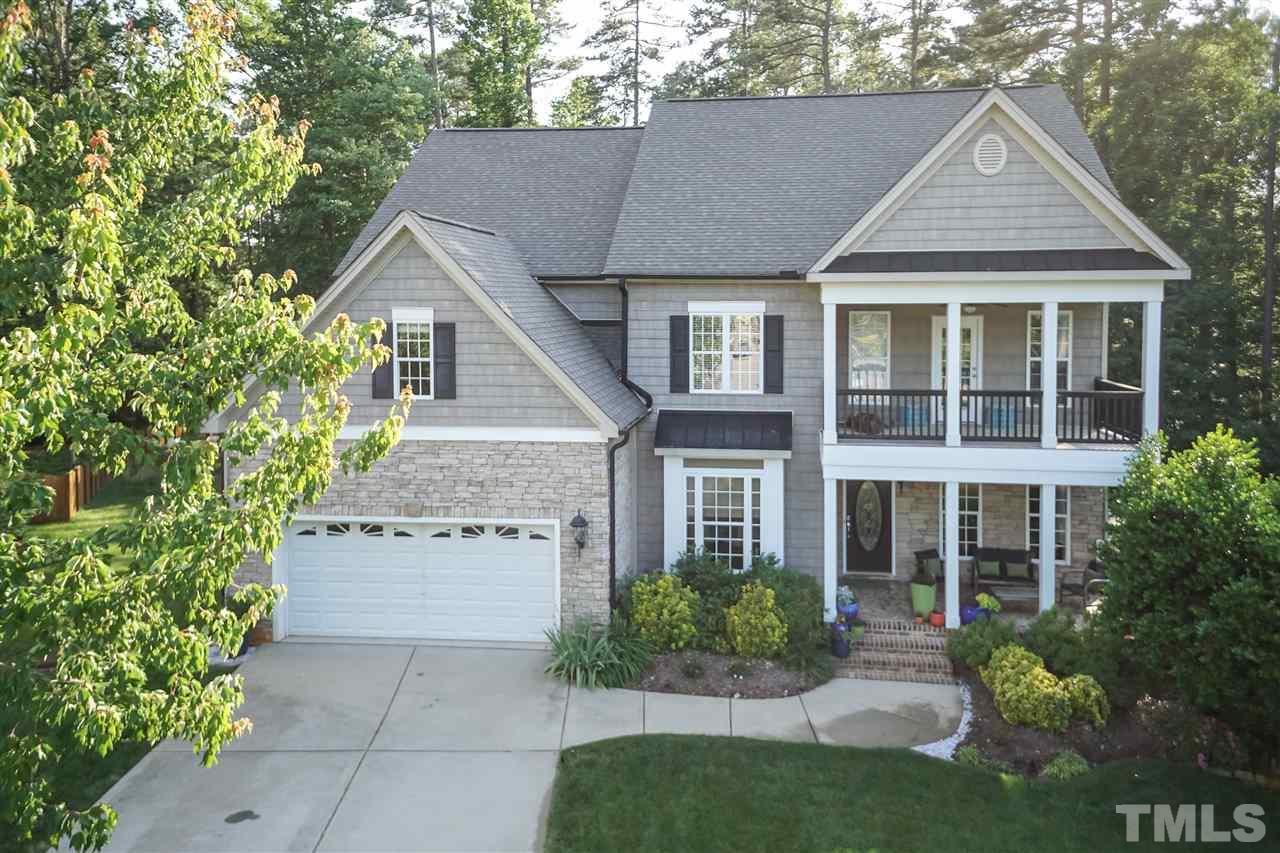 4315 Oakthorne Way Raleigh, NC 27613 - Photo 1 of 15