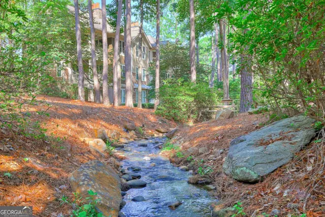 $775,000 | 1010 D Portage Trail, Greensboro, GA 30642