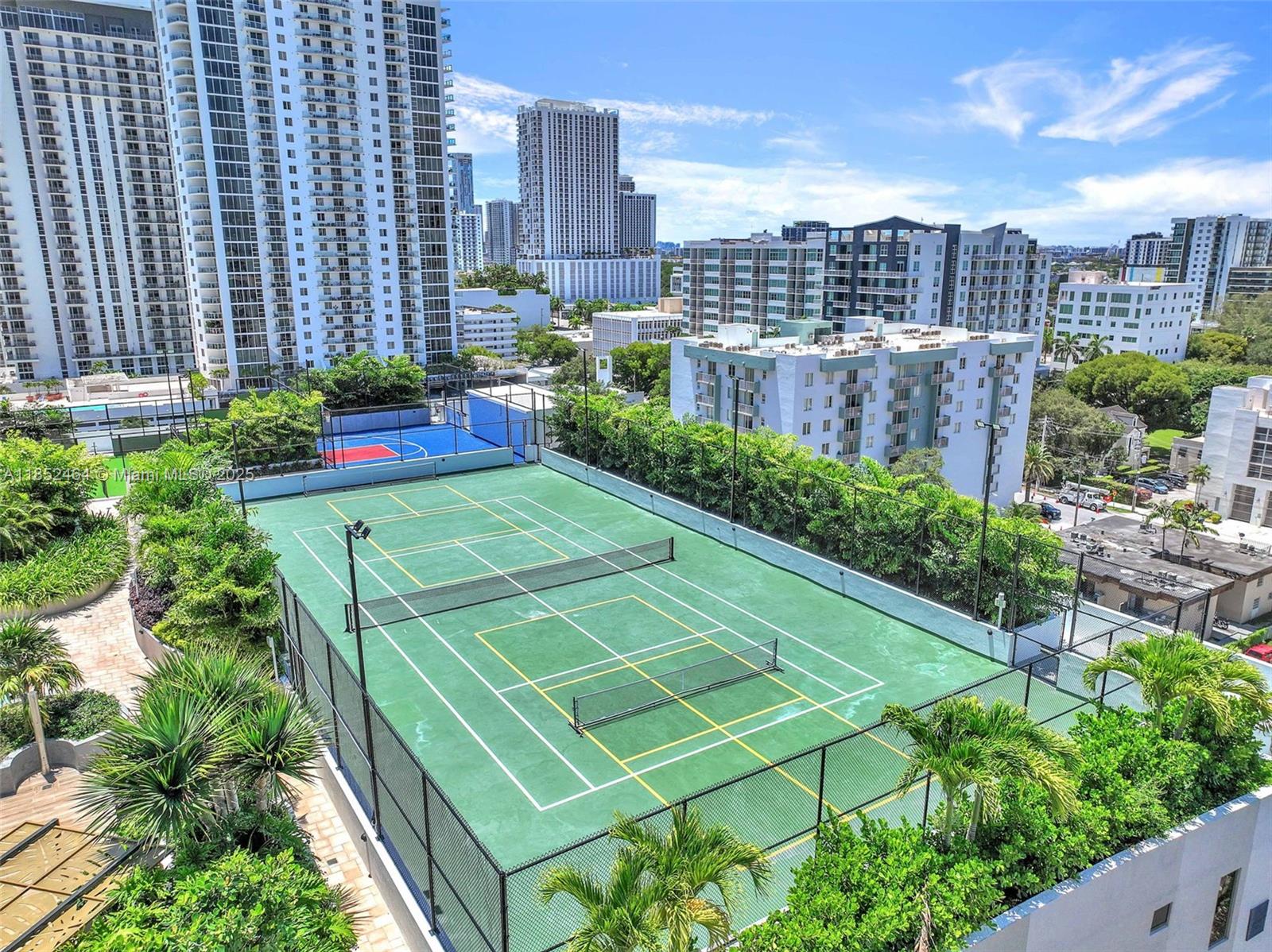 700 Northeast 24th Street, Unit 4507 Miami, FL 33137 - Photo 49 of 70 a view of a city