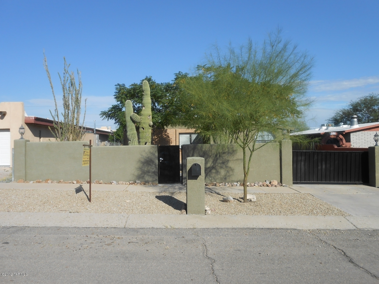 1925 South Rufus Drive Tucson, AZ 85713 - Photo 2 of 26 Gallery Image 2