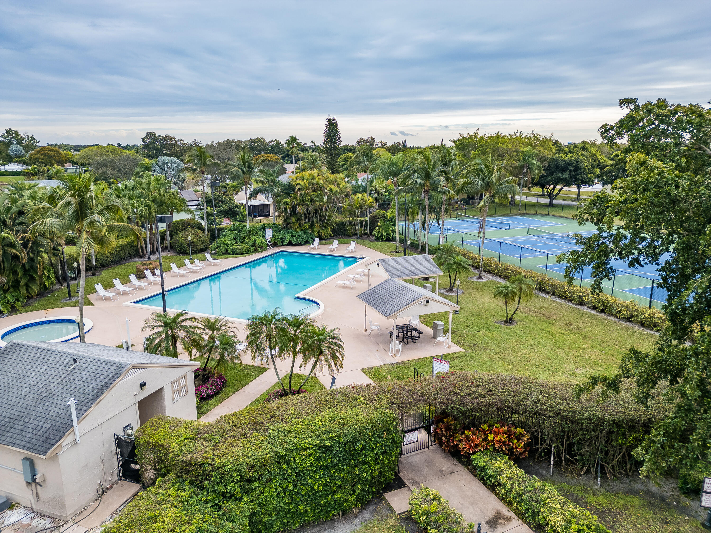 8208 Scenic Turn Boca Raton, FL 33433 - Photo 35 of 46 Pool and tenis-1