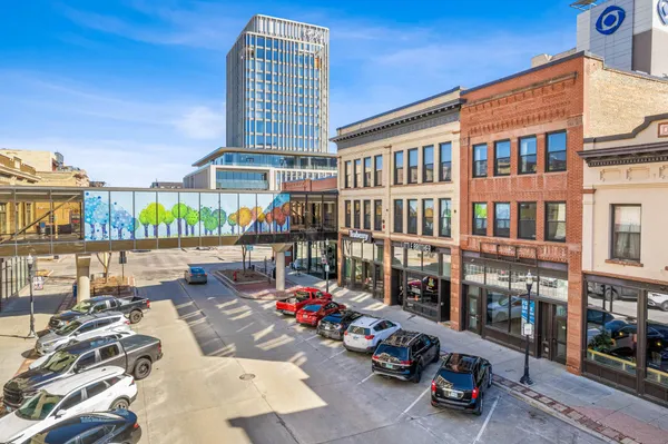 $199,000 | 117 Broadway North, Unit 207, Fargo, ND 58102