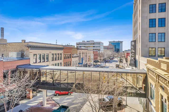 $199,000 | 117 Broadway North, Unit 207, Fargo, ND 58102