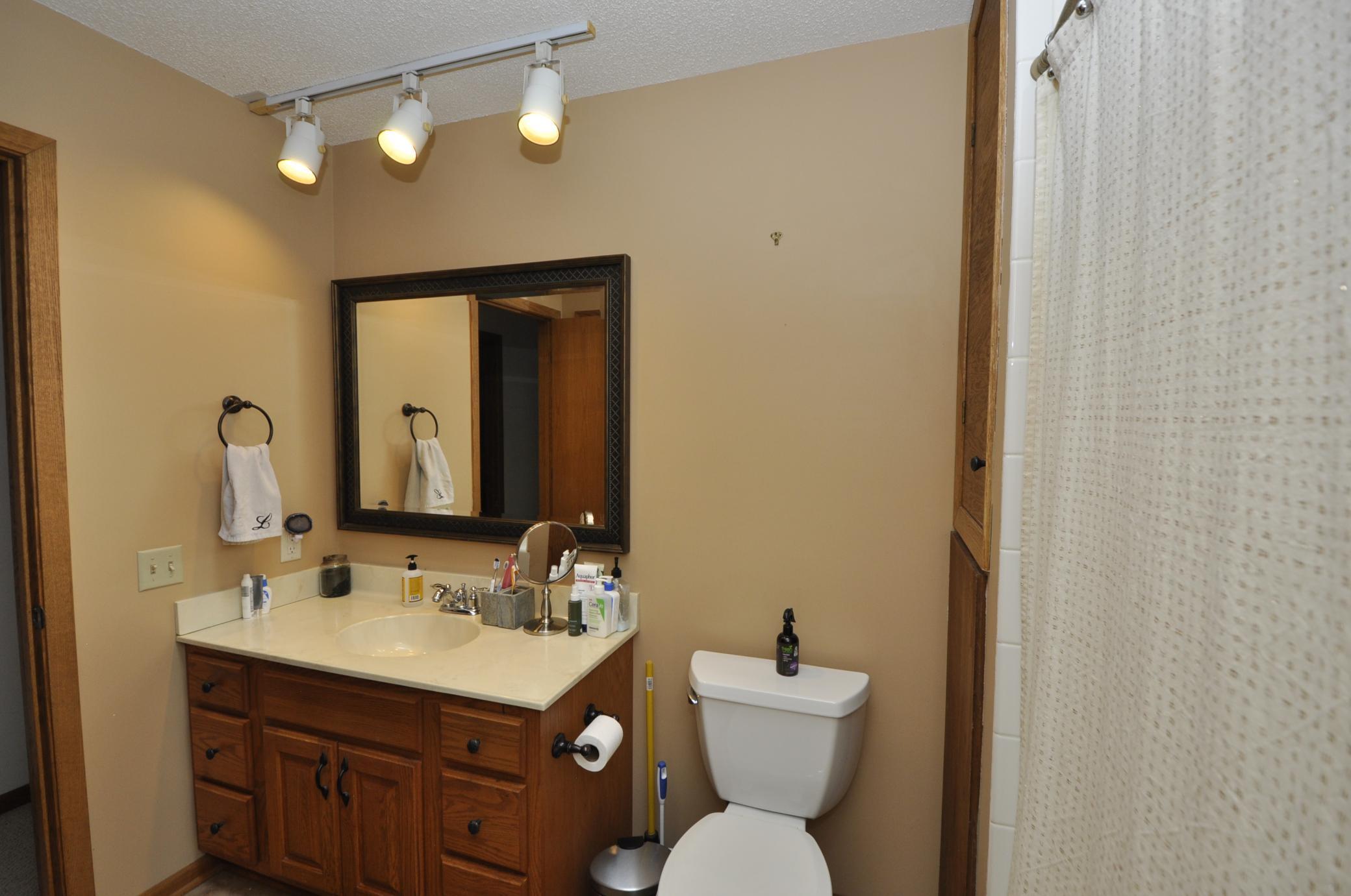 2421 60th Street Northwest Rochester, MN 55901 - Photo 15 of 32